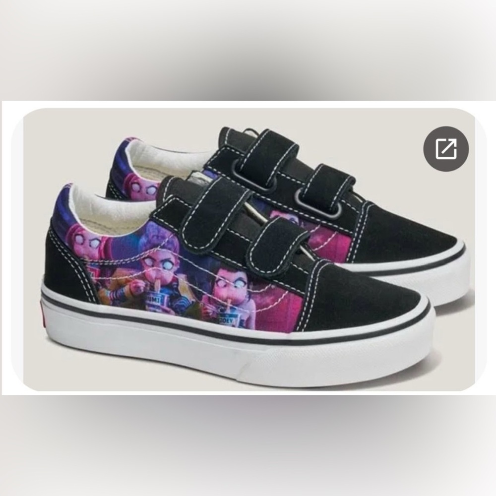K-pop Demon Hunter Vans
